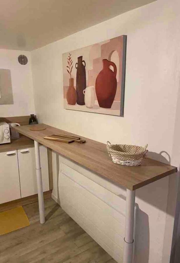 Comme Un Air De Provence A Blois Apartment Bagian luar foto