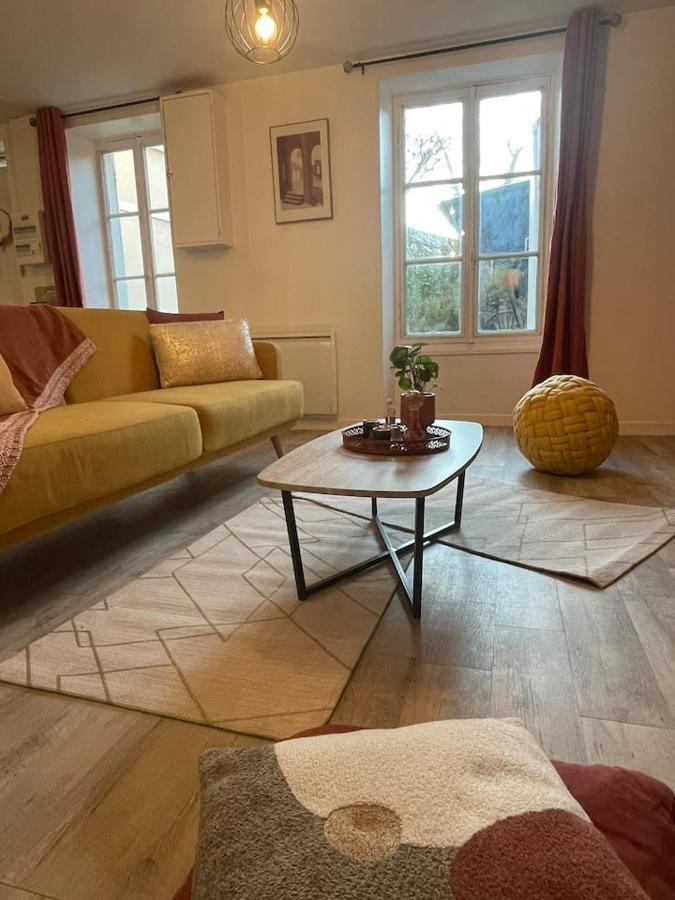 Comme Un Air De Provence A Blois Apartment Bagian luar foto