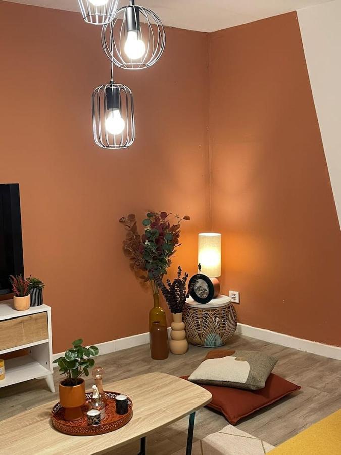 Comme Un Air De Provence A Blois Apartment Bagian luar foto
