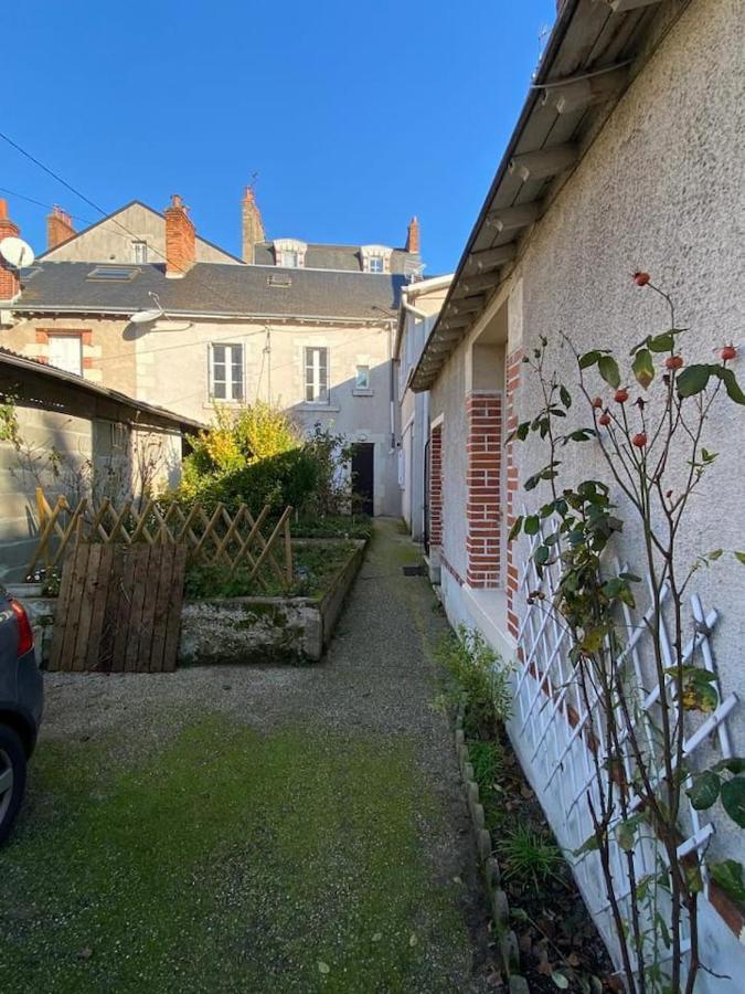 Comme Un Air De Provence A Blois Apartment Bagian luar foto